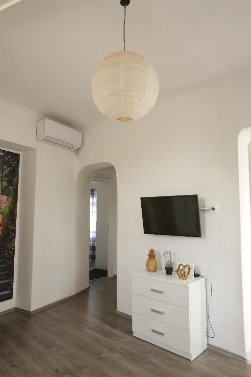 TV a/nebo společenská místnost v ubytování Apartment Top Center Lucia -Split Center- 7 Guests
