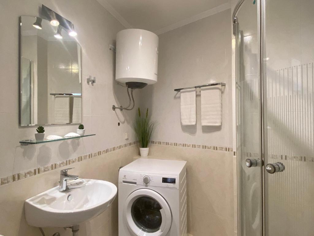 Kúpeľňa v ubytovaní Apartments La Perla