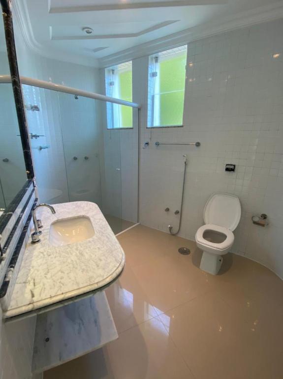  Casa no Condominio Marina Guarujá