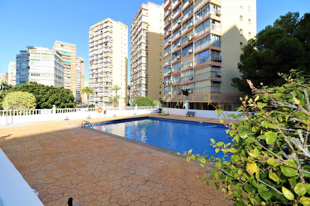 Bazén v ubytovaní Don Miguel 2-A Apartment Levante Beach alebo v jeho blízkosti