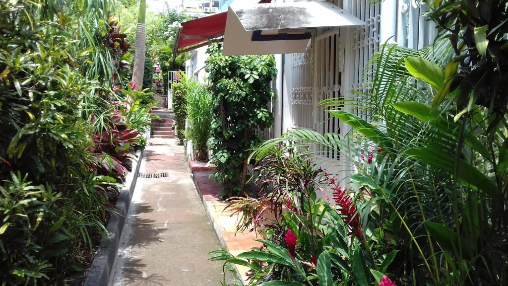 Κήπος έξω από το Appartement T2 meublé tout confort