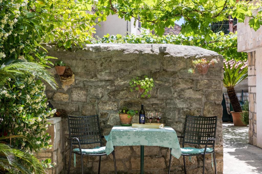 Zahrada ubytování Luxury apartment Silvana with beautiful garden