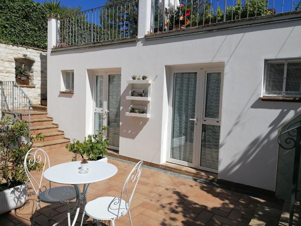 Balkón nebo terasa v ubytování B&B Capo Le Vigne