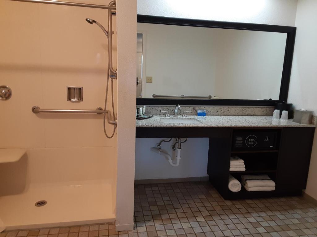 Mission Inn - Double Room - Acceso A Discapacidad