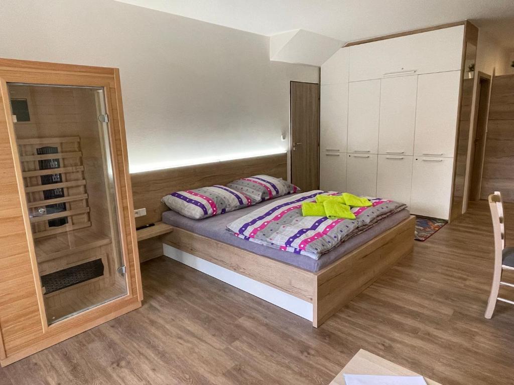 Postel nebo postele na pokoji v ubytování Apartment WELLNESS Vlčková