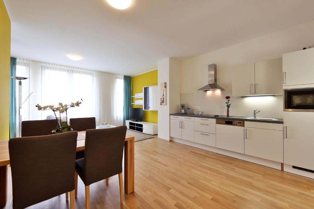 Business Suiten - 10