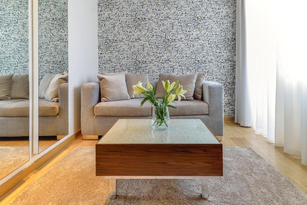 Area soggiorno di Belgrade Art Hotel, a member of Radisson Individuals