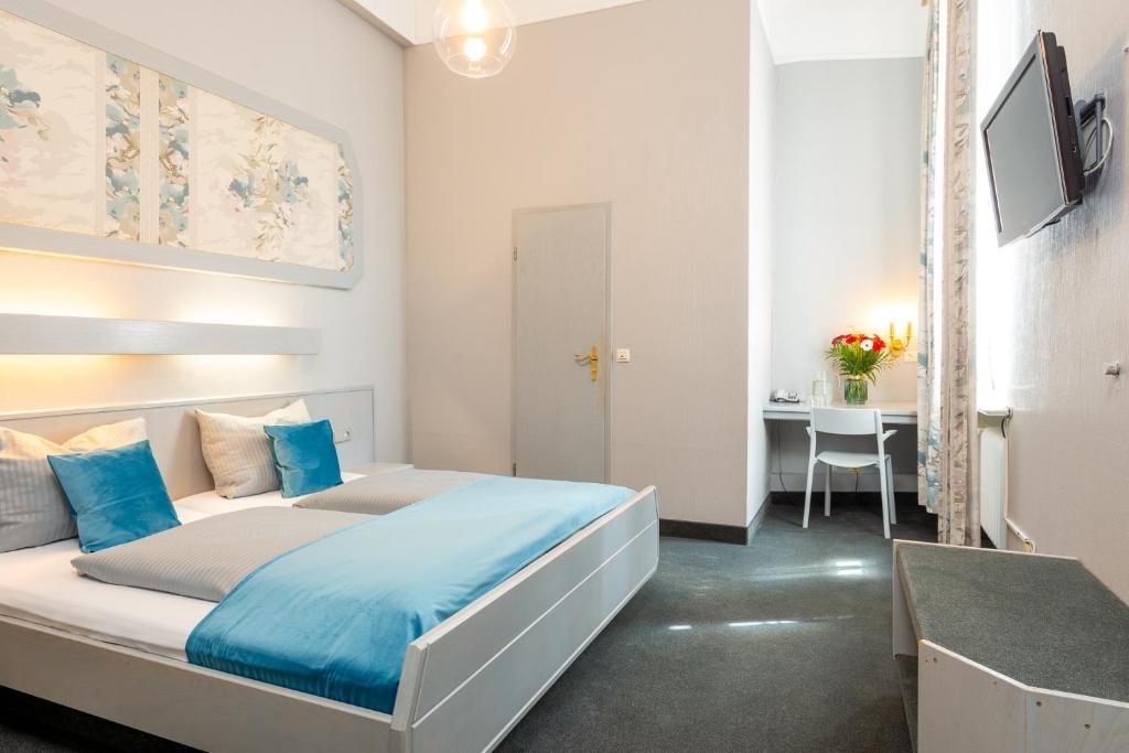 W22 Hotel am Kurfürstendamm - Resim 44