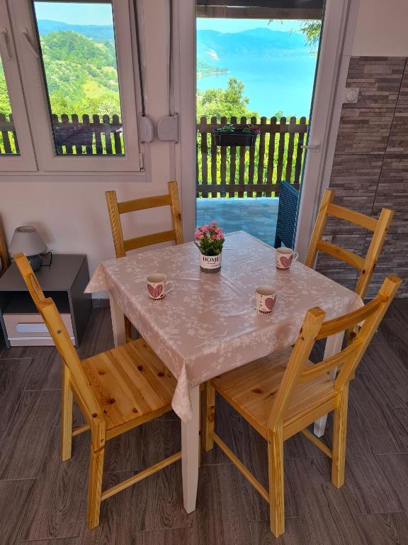 Příroda nedaleko apartmánu