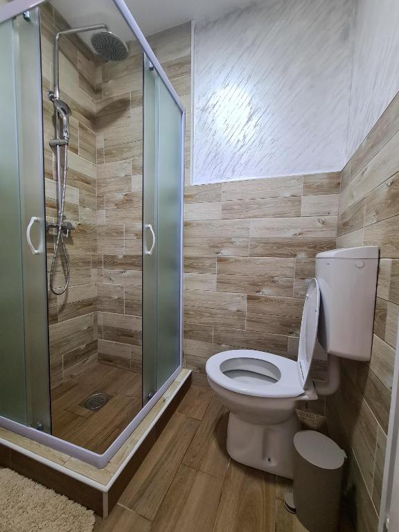 Koupelna v ubytování Apartmani Kuljanin