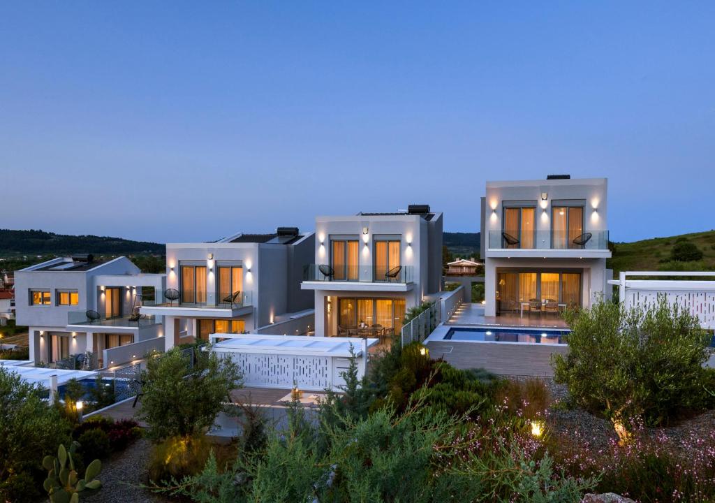 Soleado Luxury Villas, Skala Fourkas – Updated 2023 Prices
