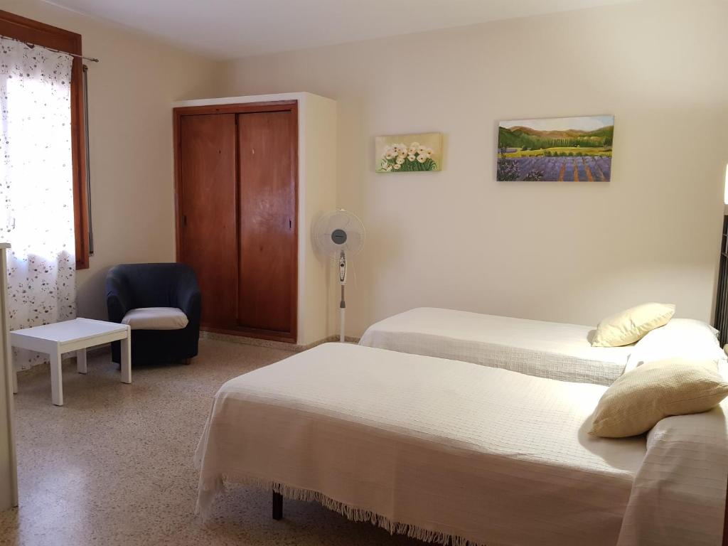 Posteľ alebo postele v izbe v ubytovaní Hotel Maeva ,1 star B&B