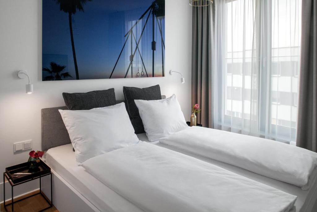 AMANO HOME Apartments - 18