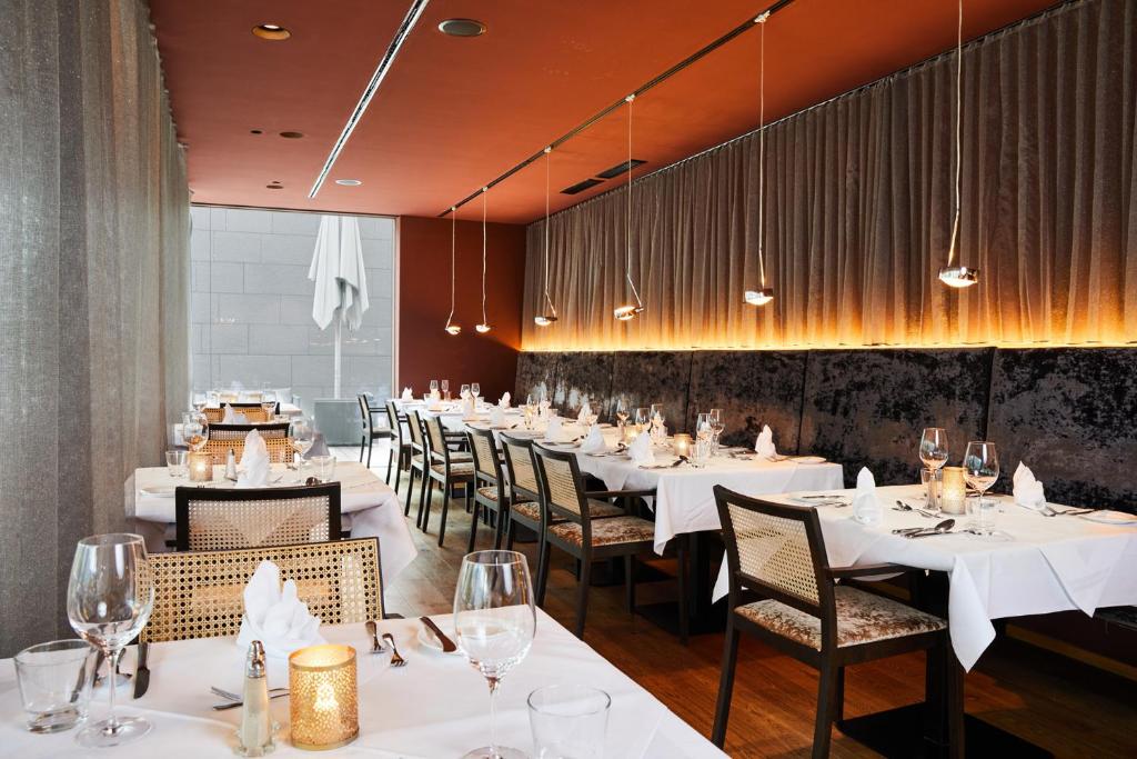 Ein Restaurant oder anderes Speiselokal in der Unterkunft All In Resort Schwarzbrunn - 4 Sterne Superior 