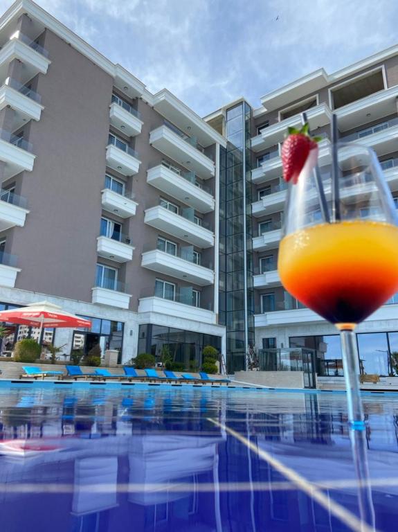Kraal Hotel Vlore - Image 5