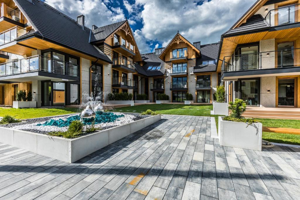 Budova, v ktorej sa apartmánový hotel nachádza