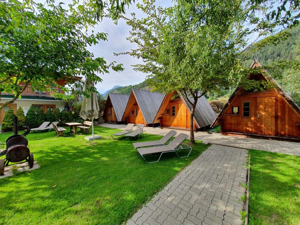 Zahrada ubytování Adventure Camp