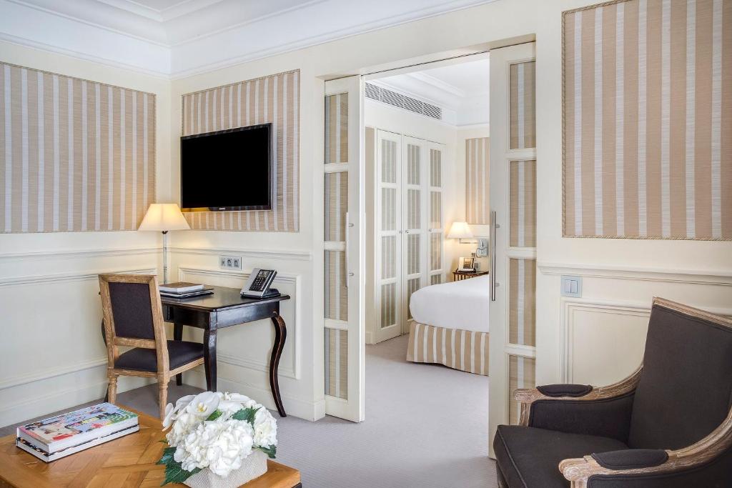 TV a/nebo společenská místnost v ubytování Majestic Hotel & Spa Barcelona GL