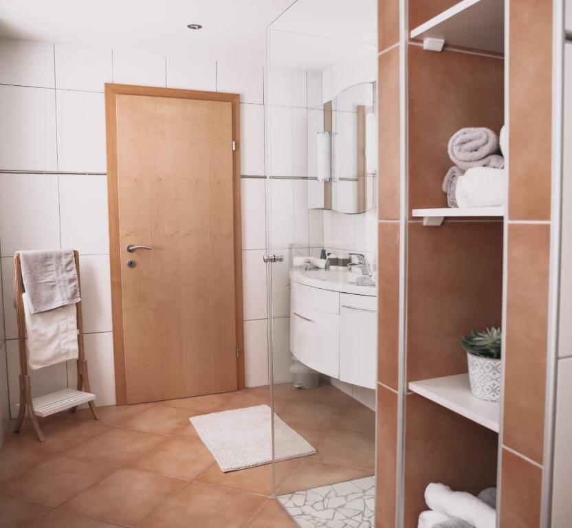 Koupelna v ubytování Haus NIEDERREITER