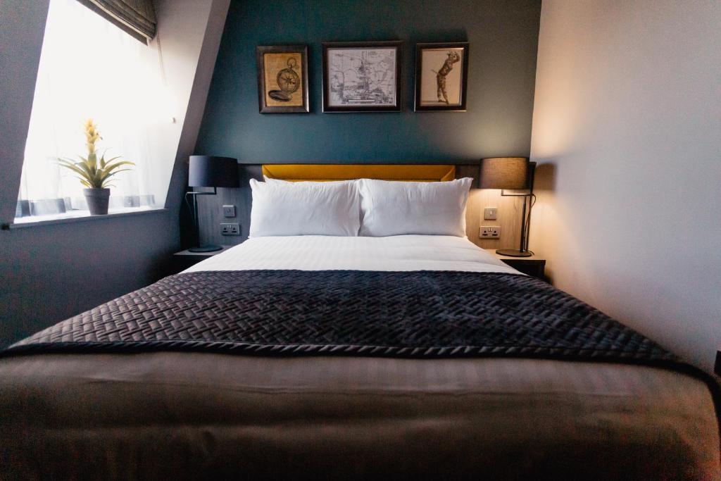 Postel nebo postele na pokoji v ubytování Great North Hotel