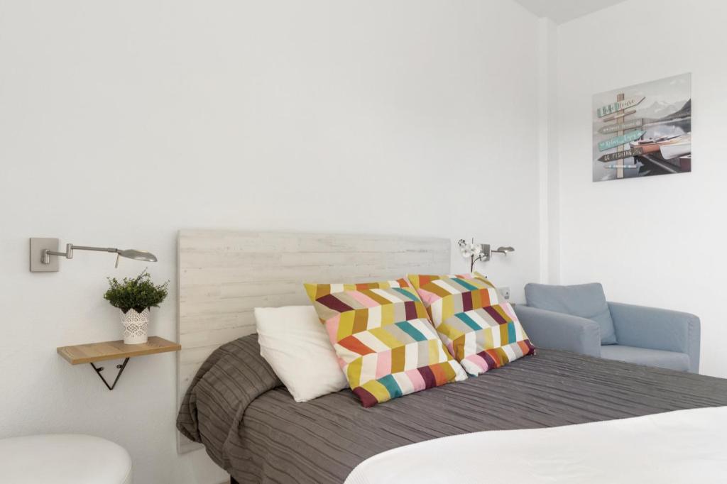 Posteľ alebo postele v izbe v ubytovaní SWEET DREAMS BENALBEACH