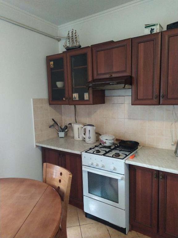 Kuchyň nebo kuchyňský kout v ubytování House of Vitaliy