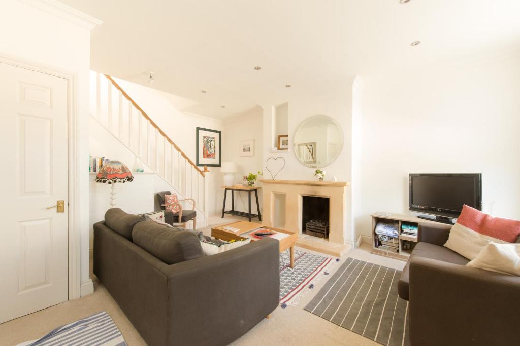 Televiisor ja/või meelelahutuskeskus majutusasutuses My Place Go - Cirencester