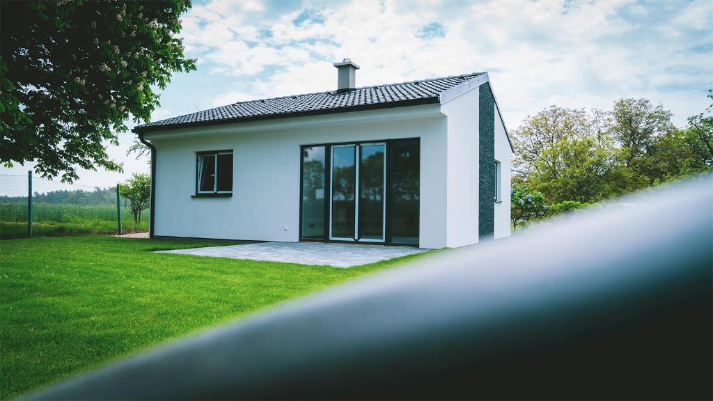 Hoone, kus puhkemaja asub