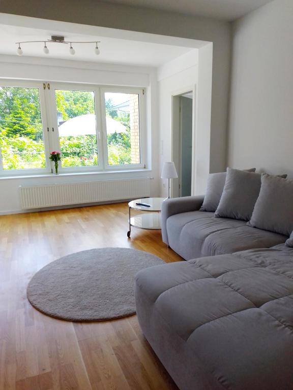 Ruhige zentrale Lage in Bad Honnef - Appartement D'une Chambre