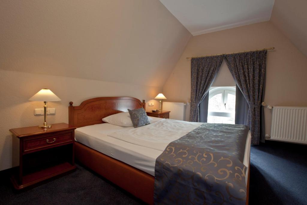 Villa Knobelsdorff - Economy Double Room With Stair Access