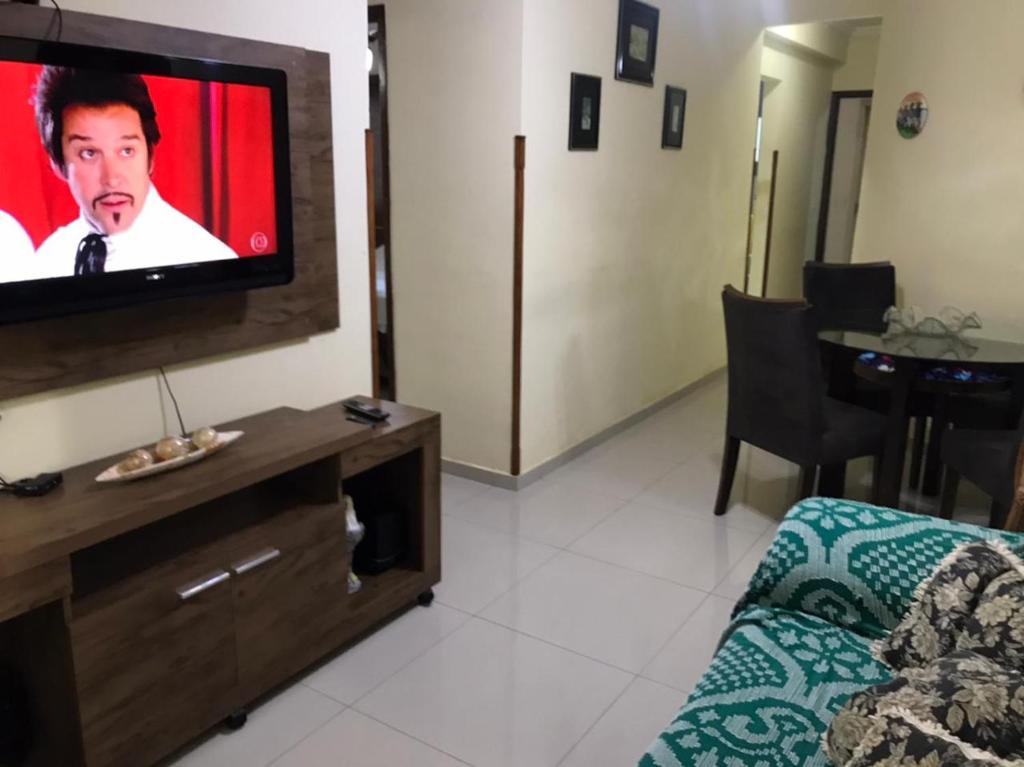  APARTAMENTO ENSEADA/GUARUJÁ
