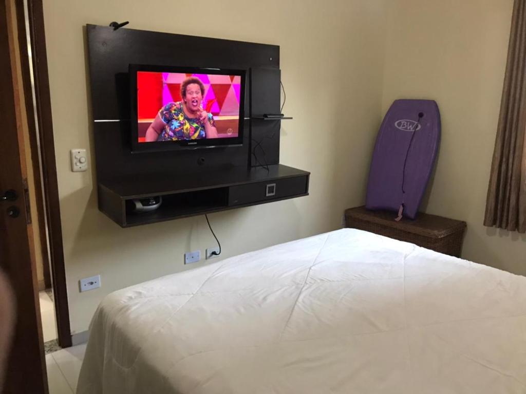  APARTAMENTO ENSEADA/GUARUJÁ
