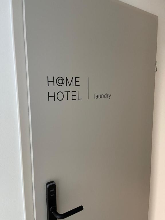 Hotel AT HOME - late arrival self check in