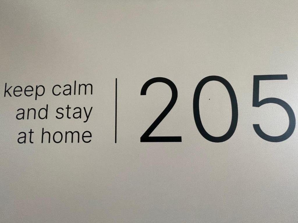 Hotel AT HOME - late arrival self check in - Resim 12