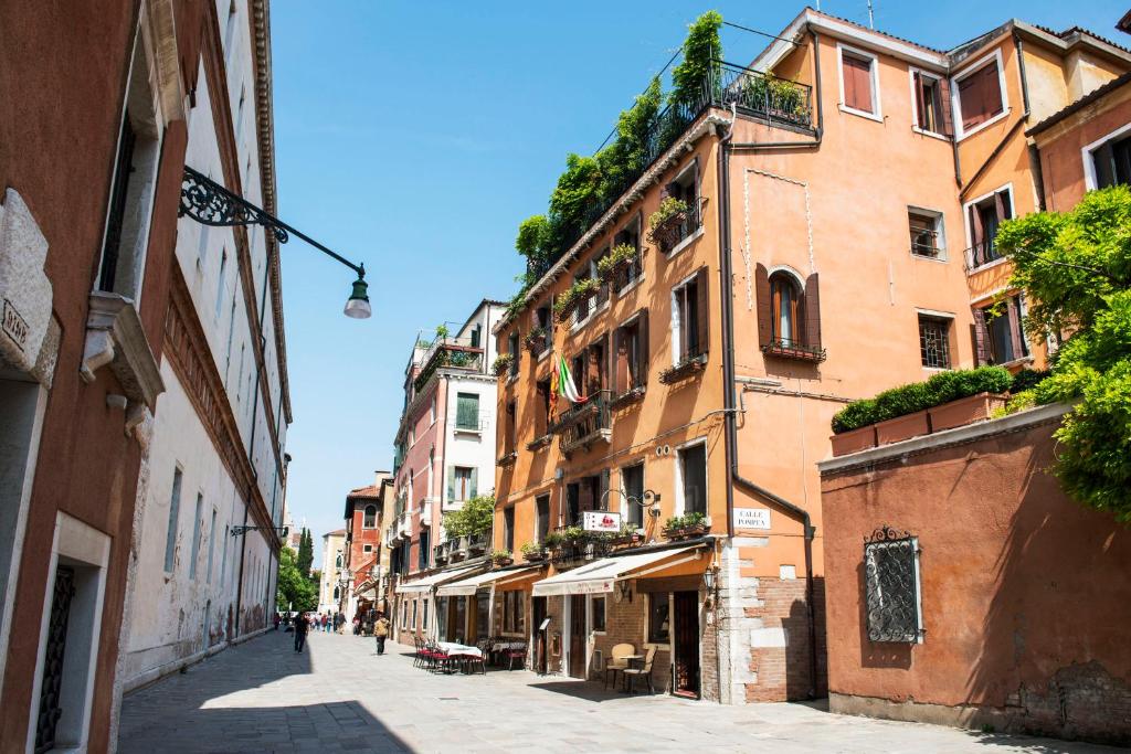 Hotel Agli Alboretti - Resim 38