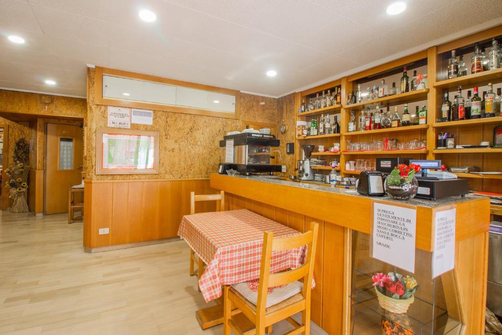 Kuchyň nebo kuchyňský kout v ubytování Albergo Speranza