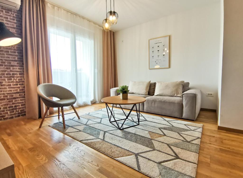 Apartments at Ljubovic Hill Park - One-Bedroom Apartment