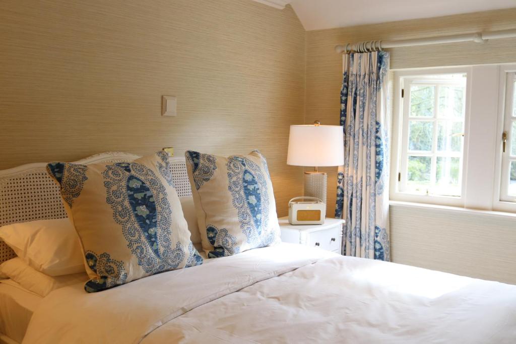 Rafters at Riverside House Hotel - 