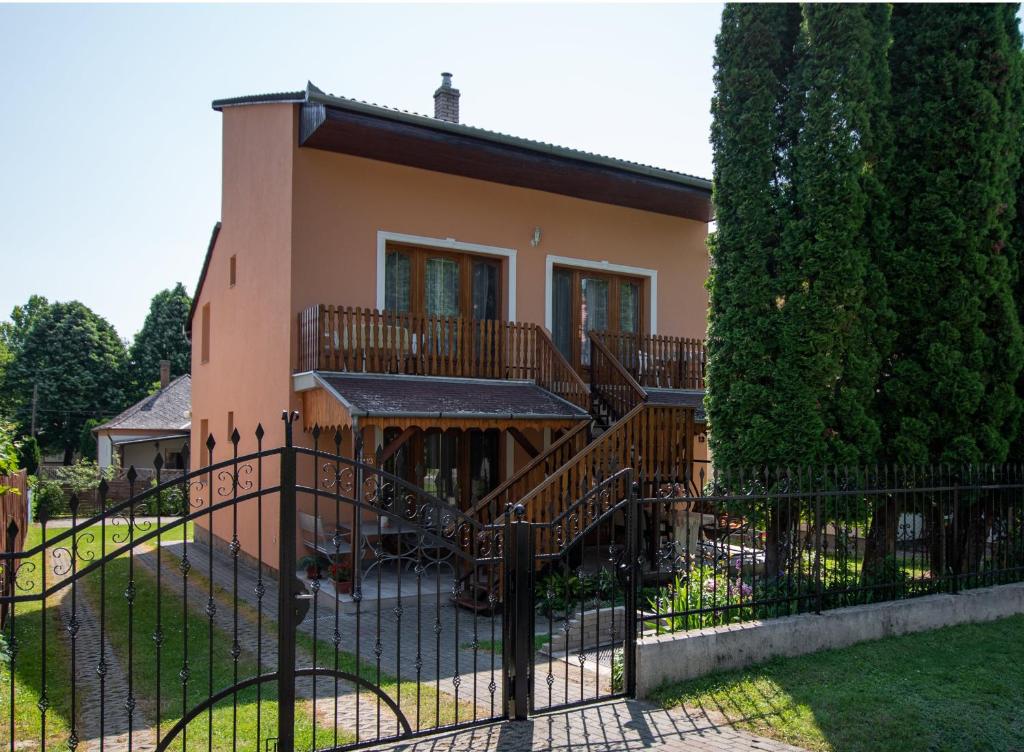 Akácfa 13 Apartman 8749 Zalakaros, Akácfa u. 13. kép - 1