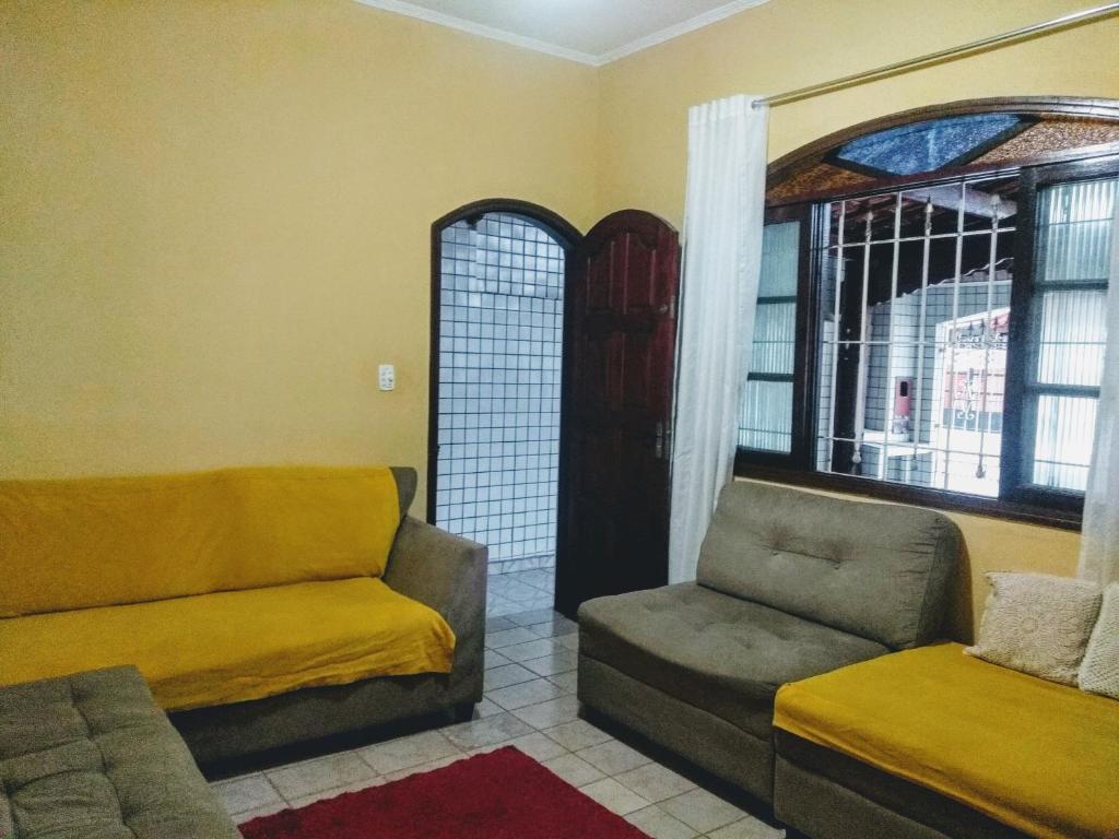  Casa Temporada a 3 quadra da Praia