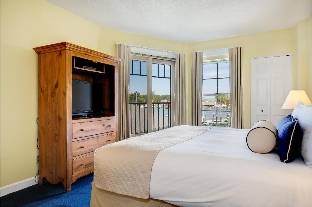 St Michaels Harbour Inn, Marina and Spa - King Suite Avec Balcon Et Bain Spa