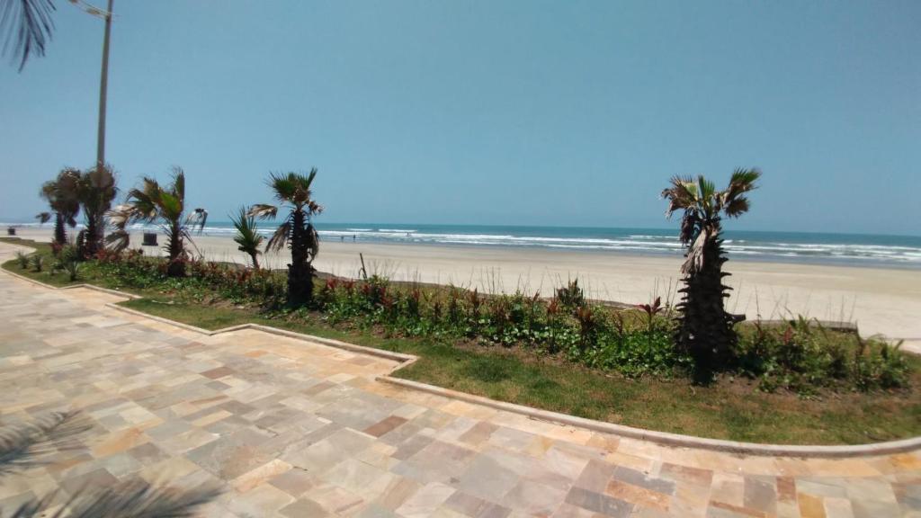  Casa a 50 Metros da Praia - Balneário Flórida