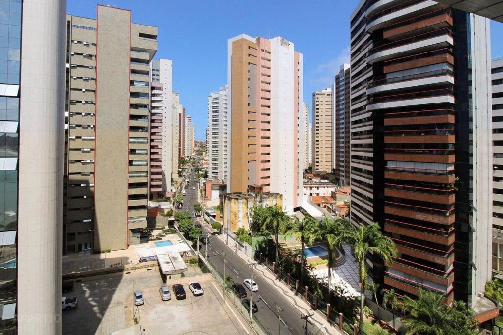 Flat Moderno Blue Tree na Beira Mar por Carpediem