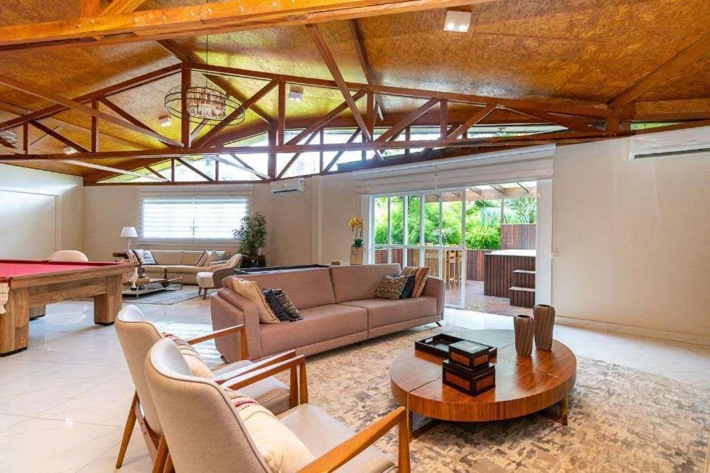  Casa Cabeçudas Mar