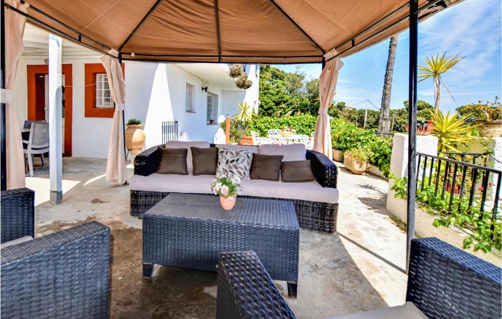 A seating area at Lovely Home In Lloret Del Mar