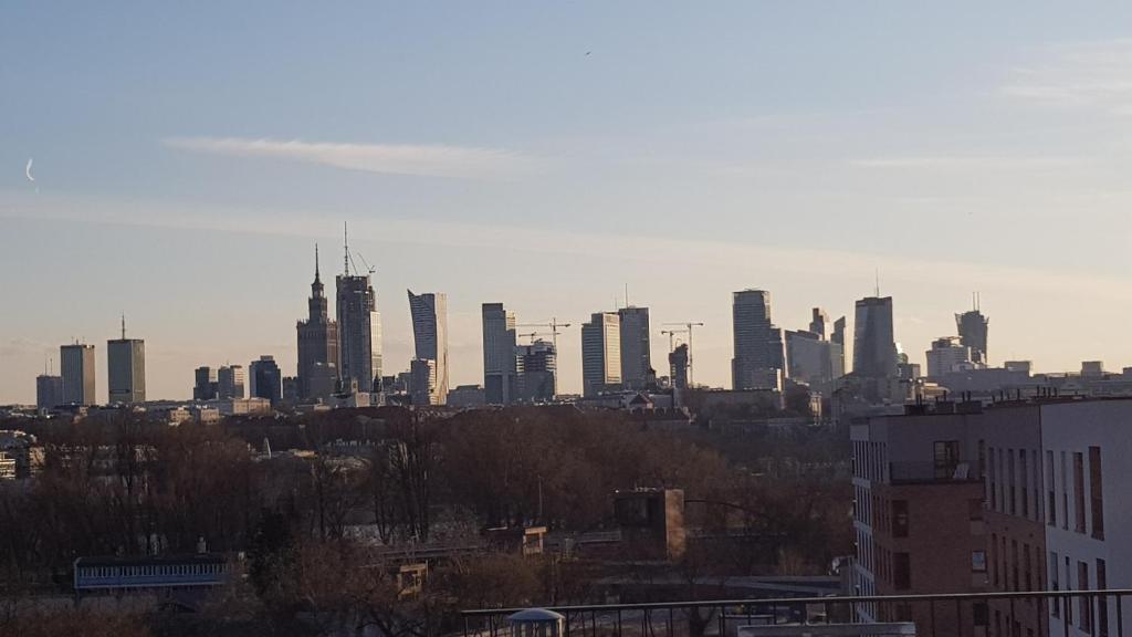 Výhľad na mesto Varšava alebo výhľad na mesto priamo z apartmánu