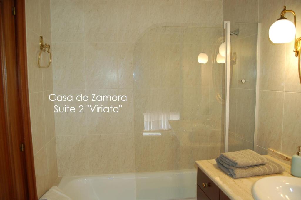 Koupelna v ubytování La Casa de Zamora
