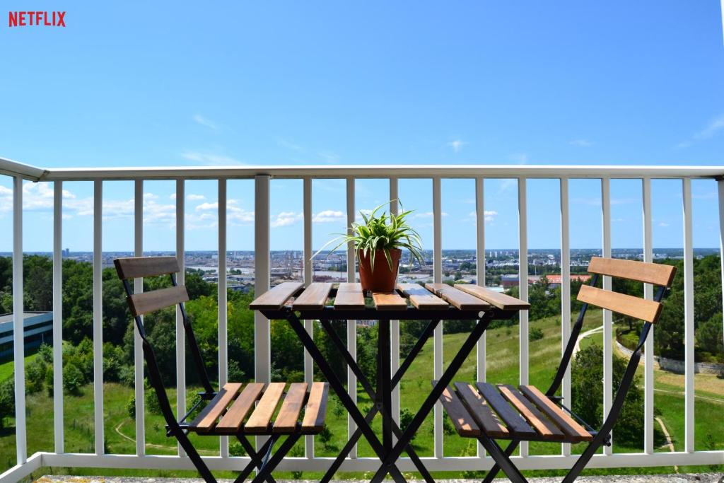 Studio Belle vue Bordeaux - Parking privé - Netflix - Tram A - Studio Mit Balkon