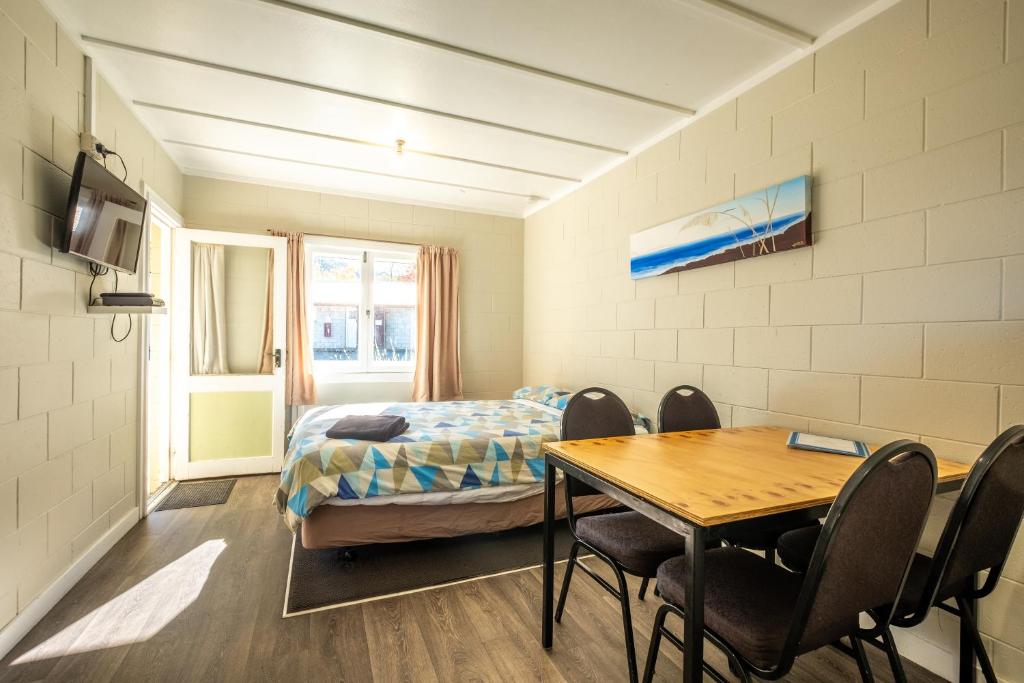 Alpine Adventure Holiday Park - Resim 35