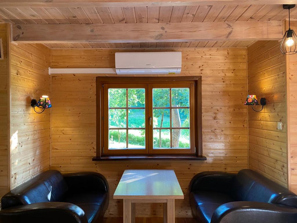Posedenie v ubytovaní Domek na Stoku